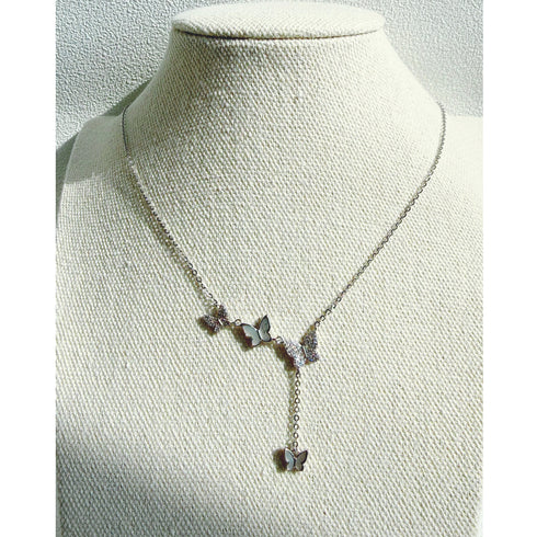 Butterfly Zirconia Pendant Necklace – Elegant & Romantic